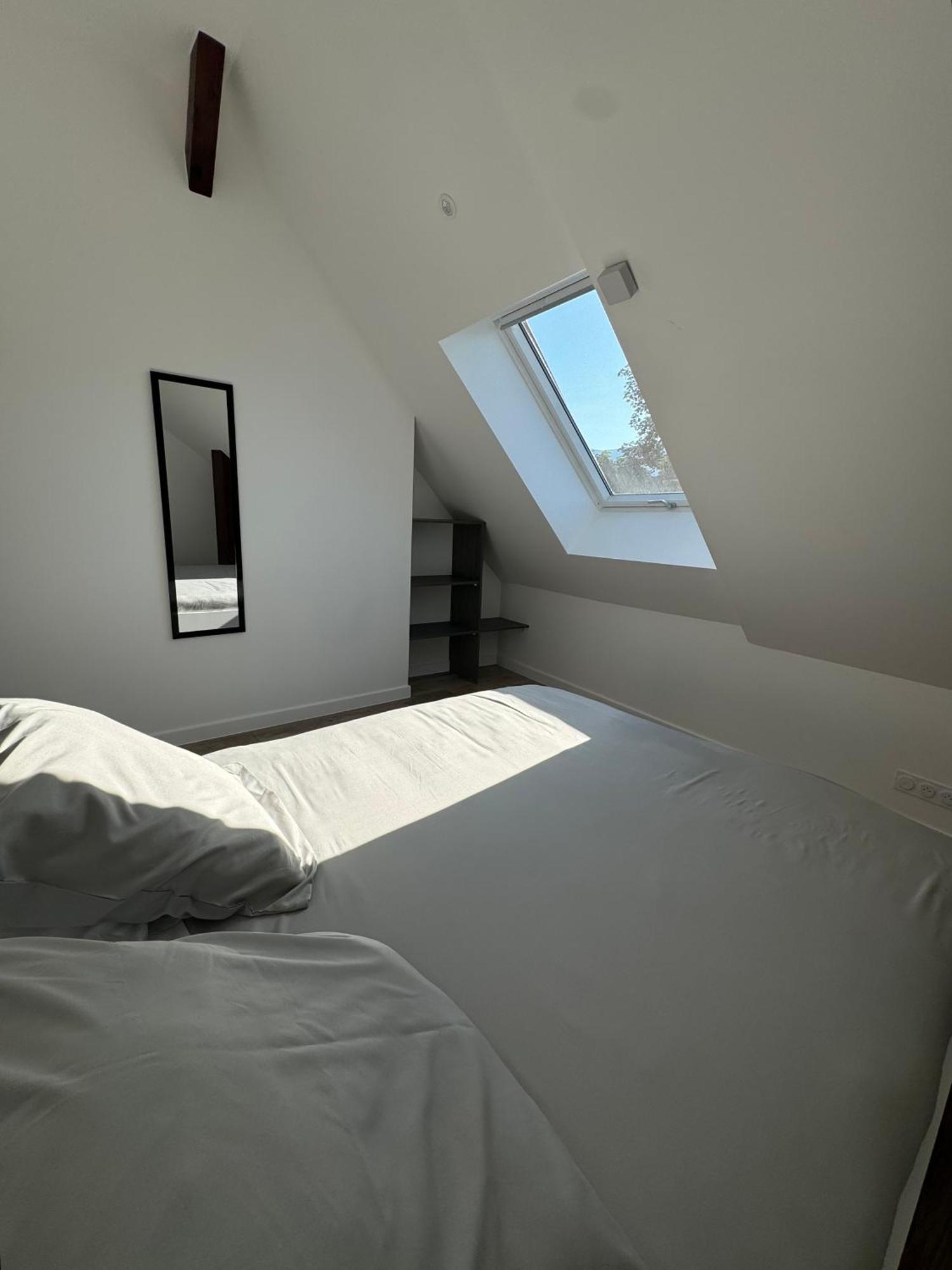 Magnifique Appartement Vue Lac - 5 Personnes Voglans Exterior photo